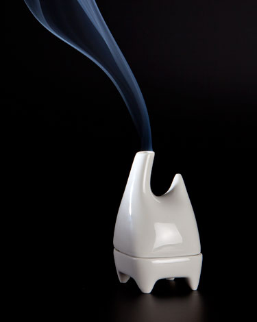 Räucherhäuschen Porzellan | © Mira Möbius - Porzellan und Produktdesign